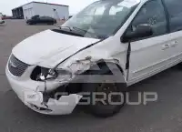 2003 Chrysler TOWN & COUNTRY photo