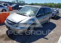 2003 Chrysler TOWN & COUNTRY фото