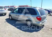 2003 Chrysler TOWN & COUNTRY фото