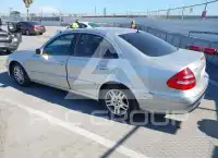 2003 Mercedes Benz E 320 photo