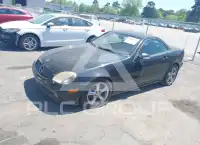 2003 Mercedes Benz SLK 320 photo