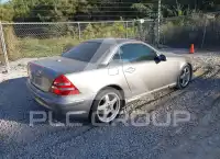 2003 Mercedes Benz SLK 320 photo