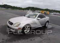 2003 Mercedes Benz SLK 320 photo