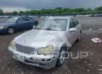 2003 Mercedes Benz C 240 фото