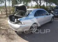 2003 Mercedes Benz C 240 фото