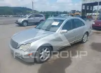 2003 Mercedes Benz C 240 фото