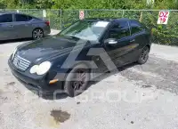 2003 Mercedes Benz C 230 фото