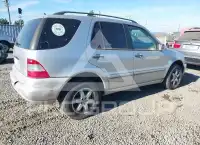 2003 Mercedes Benz ML 500 photo