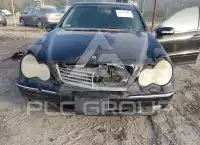 2003 Mercedes Benz C 320 фото