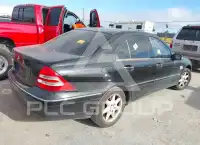 2003 Mercedes Benz C 320 photo