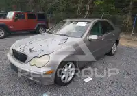 2003 Mercedes Benz C 320 фото