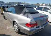 2003 Mercedes Benz CLK 320 фото