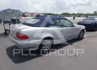 2003 Mercedes Benz CLK 320 фото