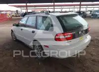2003 Volvo V40 photo