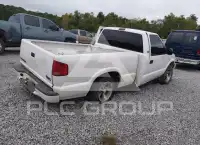 2003 GMC SONOMA photo