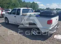 2003 GMC SONOMA photo