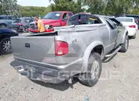 2003 GMC SONOMA фото