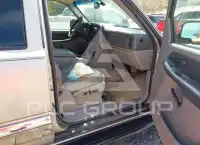 2003 GMC YUKON фото