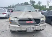 2003 GMC YUKON photo