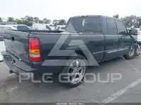 2003 GMC Sierra фото