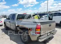 2003 GMC Sierra photo