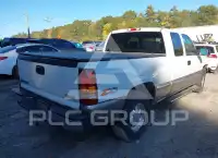 2003 GMC Sierra photo