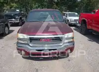 2003 GMC Sierra photo