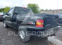 2003 GMC Sierra photo