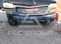 2003 GMC YUKON photo