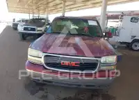 2003 GMC YUKON photo