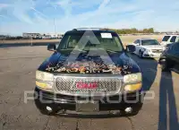 2003 GMC YUKON photo