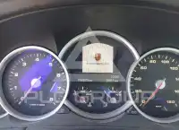 2003 Porsche Cayenne photo