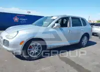 2003 Porsche Cayenne photo