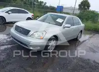2003 Lexus LS photo