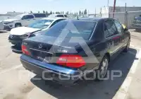 2003 Lexus LS430 photo