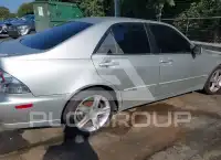 2003 Lexus IS300 photo