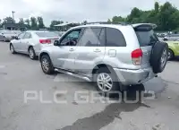 2003 Toyota RAV4 фото