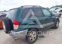 2003 Toyota RAV4 фото