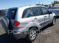 2003 Toyota RAV4 фото