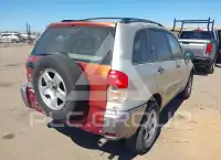 2003 Toyota RAV4 фото