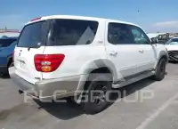 2003 Toyota SEQUOIA фото