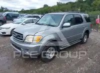 2003 Toyota SEQUOIA фото