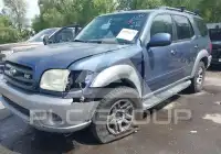 2003 Toyota SEQUOIA фото
