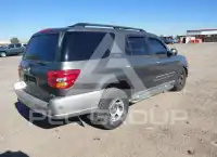 2003 Toyota SEQUOIA фото