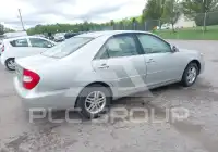 2003 Toyota CAMRY фото