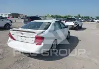 2003 Toyota CAMRY фото