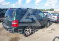 2003 Toyota Highlander photo