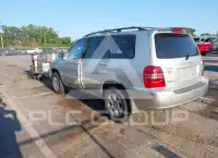 2003 Toyota Highlander photo