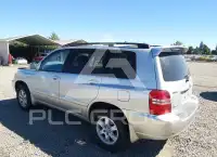 2003 Toyota Highlander photo