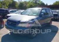 2003 Toyota Highlander photo